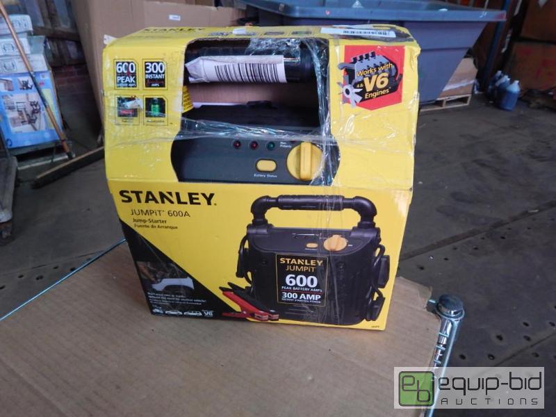 lot 3587 image: Stanley Jump Box