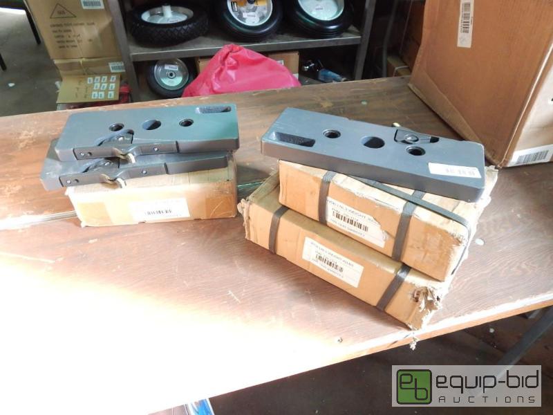 lot 3634 image: Lot of Exercise Machine Weights