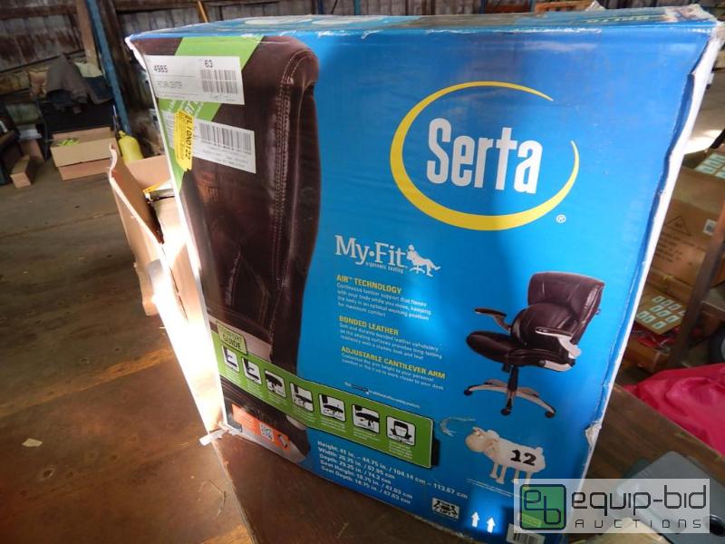 lot 3637 image: Serta Office Chair