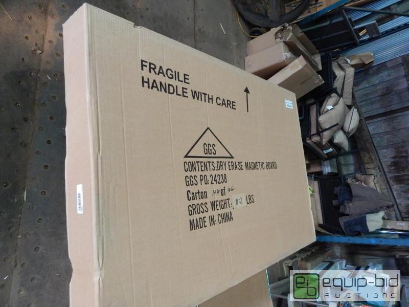 lot 3659 image: Magnetic Dry Erase Board