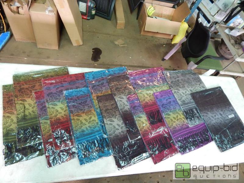 lot 3748 image: Lot of Quality Pashmina Shawls Assorted Colors