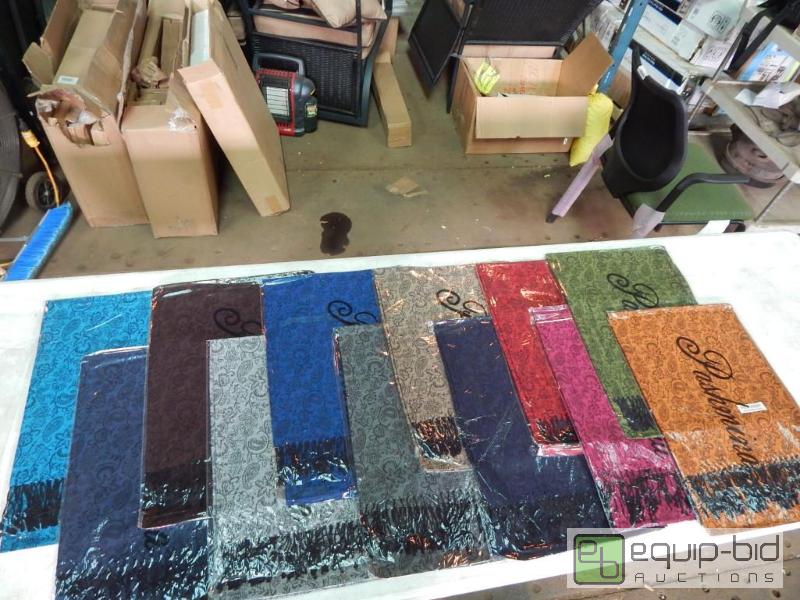lot 3754 image: Lot of Quality Pashmina Shawls Assorted Colors