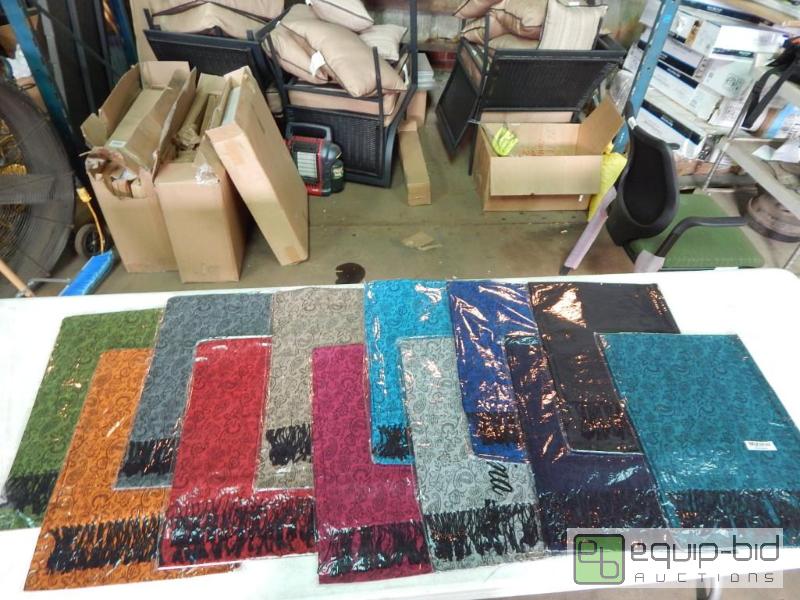 lot 3759 image: Lot of Quality Pashmina Shawls Assorted Colors