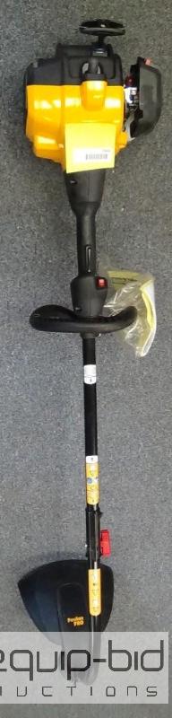 lot 2669 image: Poulan Pro PP28CD SureFire Split Curved Shaft Grass Trimmer