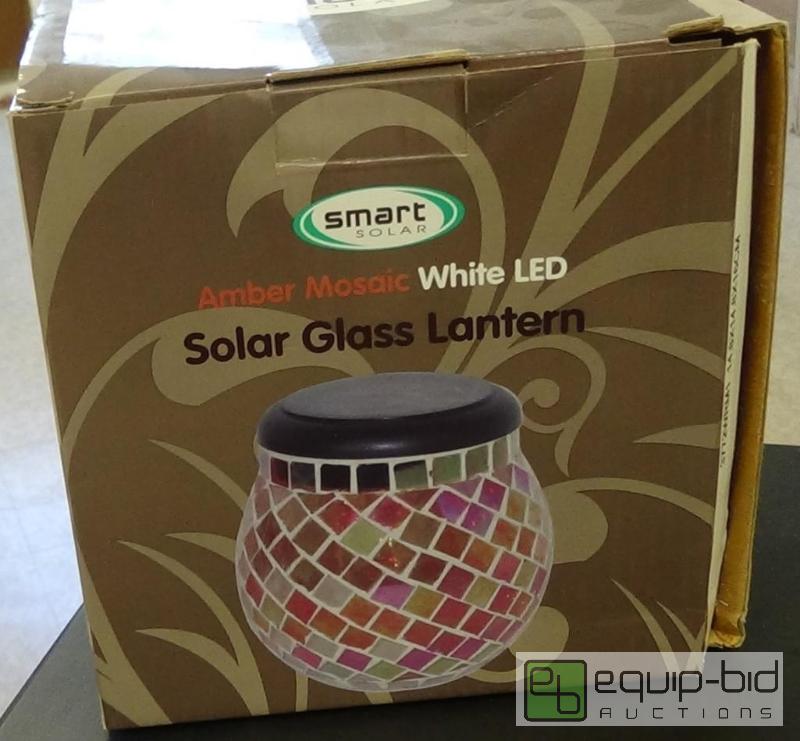 lot 2718 image: Smart Solar 3772WRM1 Glass Mosaic Solar T-Light - Pearlesque Amber