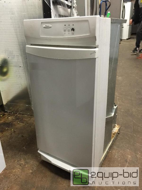 lot 148 image: Whirlpool GX900QPP Gold 15 Built-In Trash Compactor with 13 HP Motor, Auto Anti-Jam and Tap-Touch