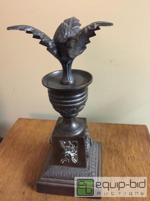 lot 11 image: Very nice heavy Decour piece of metal of some...
