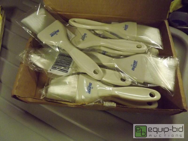 lot 3119 image: Lot Of (12) New Carlisle Pastry Brushes...