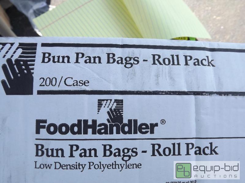 lot 5749A image: Foodhandler 21in x 6in x 33in Full Rack Bun P...