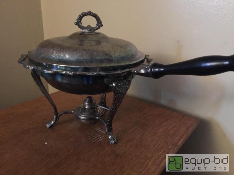 lot 63 image: Very nice silverplate chafer as pictured...