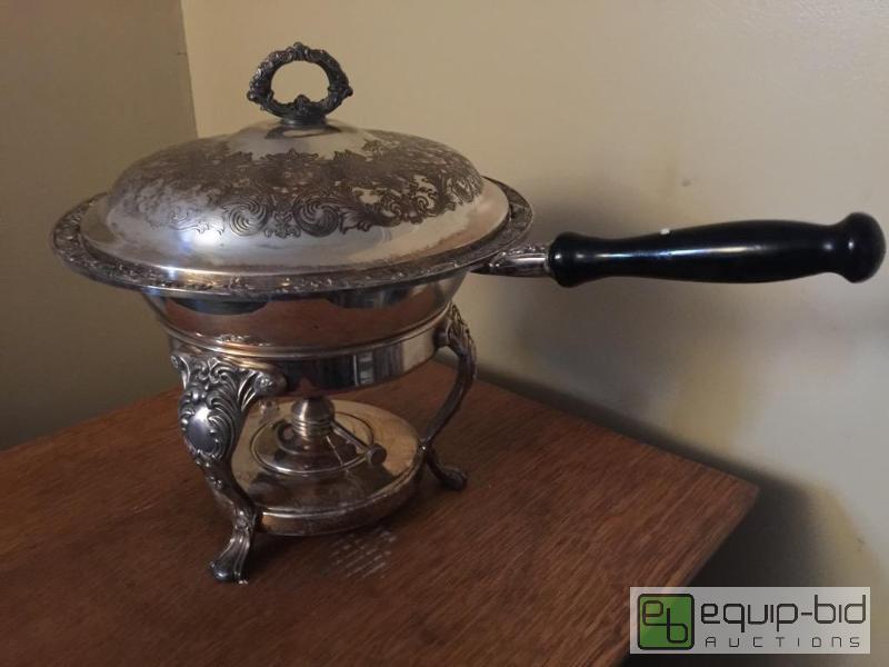 lot 68 image: Very nice ornate single burner chafer as pict...