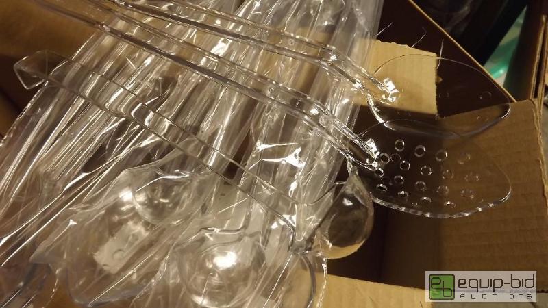 lot 7359 image: New case of 8 serving spoons and 4 ladles...