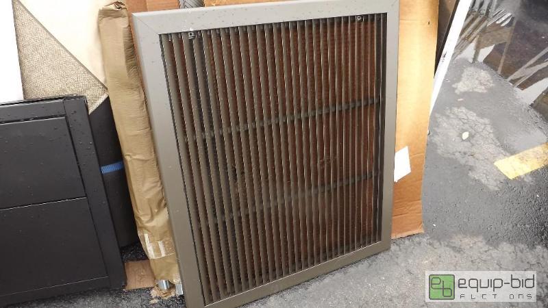 lot 7406 image: New 32&quot x 36&quot aluminum vent with wi...