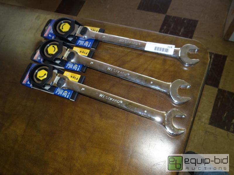 lot 114 image: Lot of 3 new Westward ratcheting combination ...