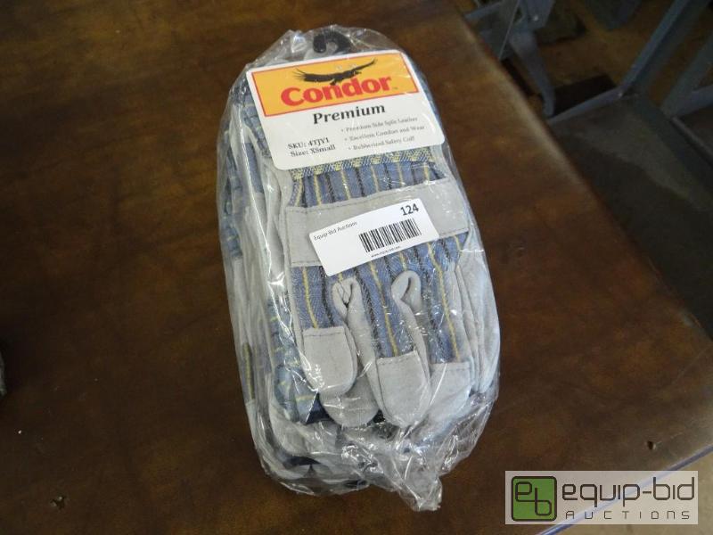 lot 124 image: 12 pairs of new Condor Premium XSmall side sp...