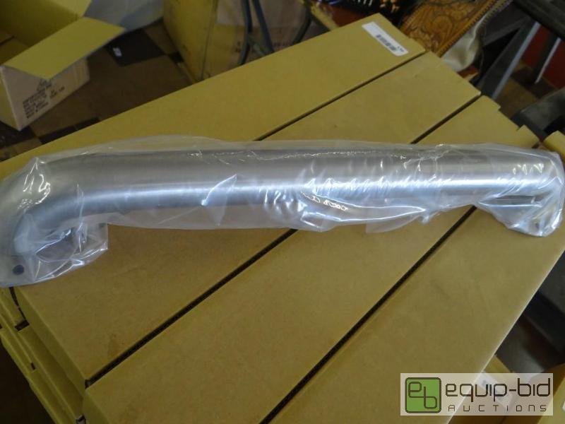 lot 138 image: Lot of 3 new ss grab bars.  21&quot long...