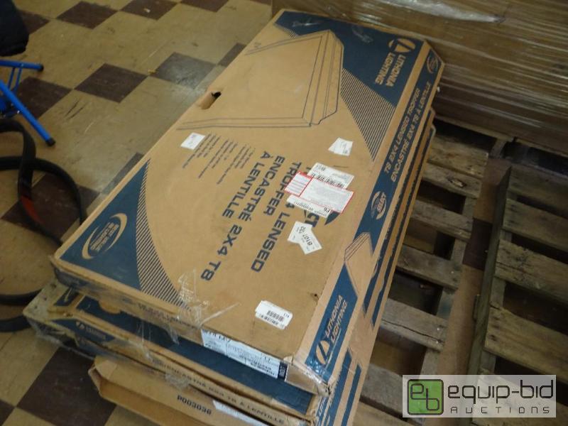 lot 174 image: Lot of 4 light fixtures, T-8. 2 x 4 fixtures ...