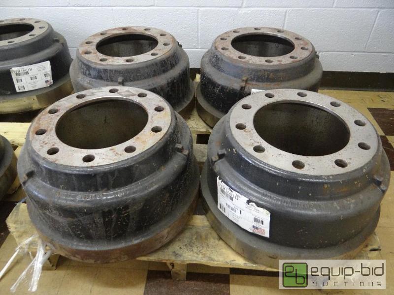 lot 183 image: Lot of 4 unused brake drums.  16.5 x 7 10-hol...