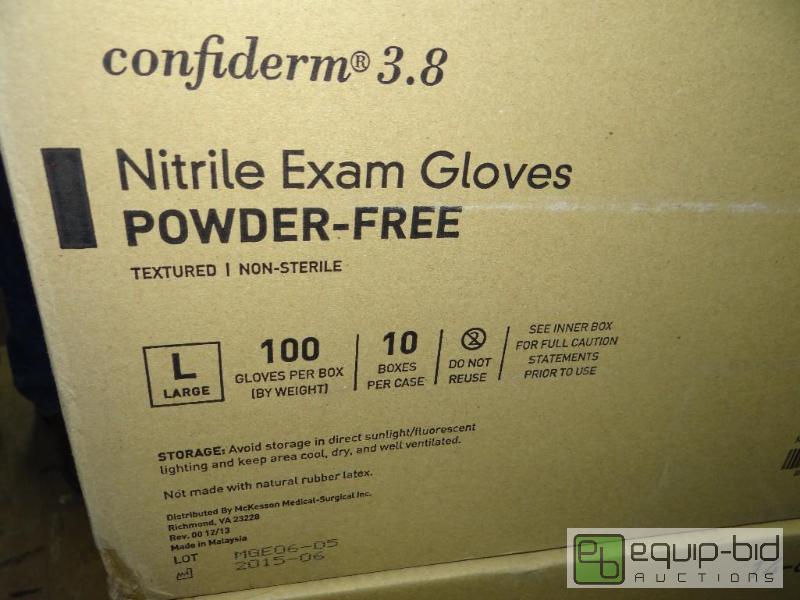 lot 243 image: Case of 10 boxes of confiderm 3.8 Nitrile exa...