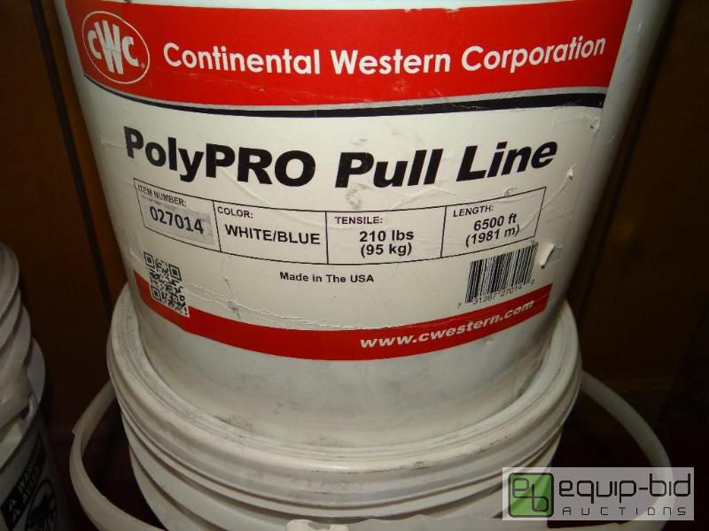 lot 271 image: Poly Pro pull line. whiteblue twine.  5 gall...