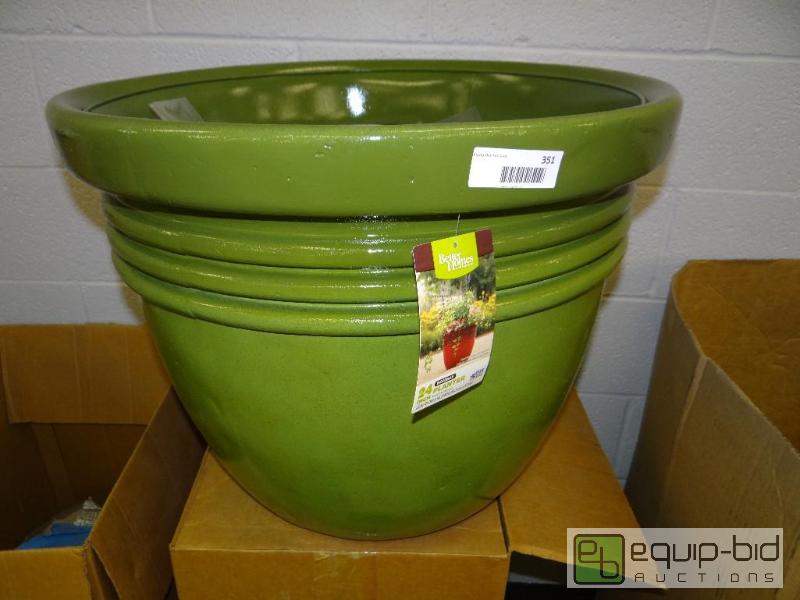 lot 351 image: Large 24&quot new plastic planter....