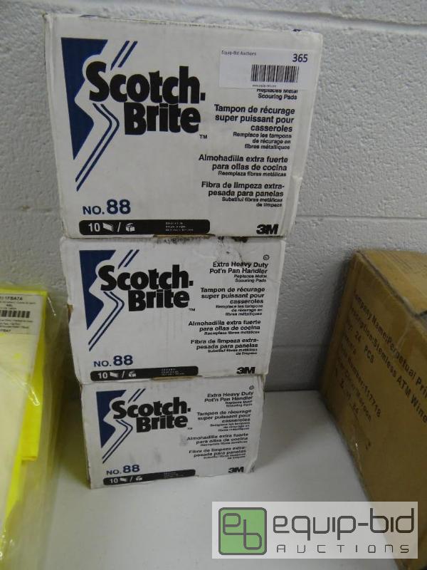 lot 365 image: 3 boxes of scotch brite pads....