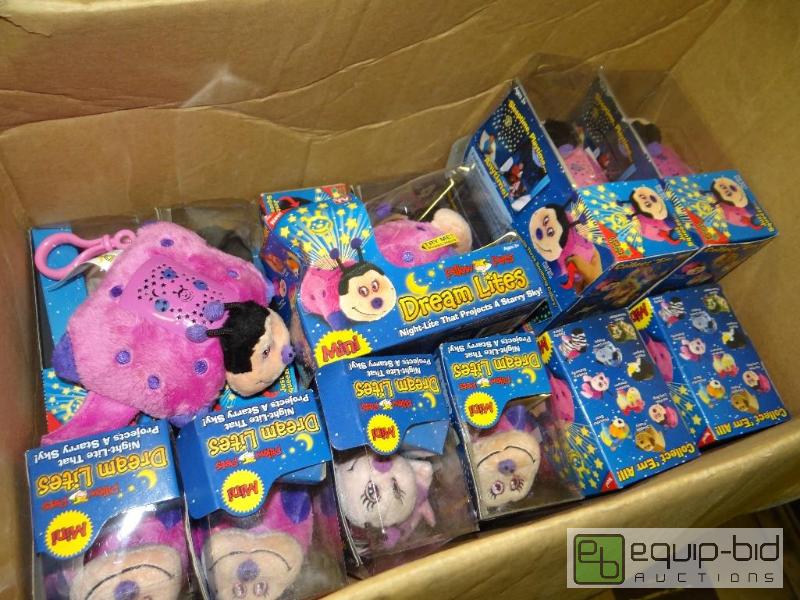 lot 373 image: Lot of 16 pillow pets dream lights....