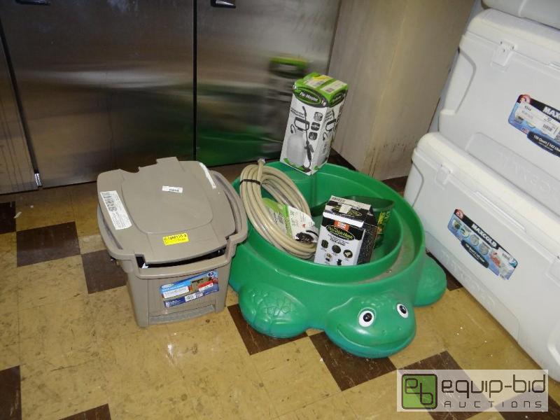 lot 413 image: Lot of lawn and garden items.  Sand box, hose...