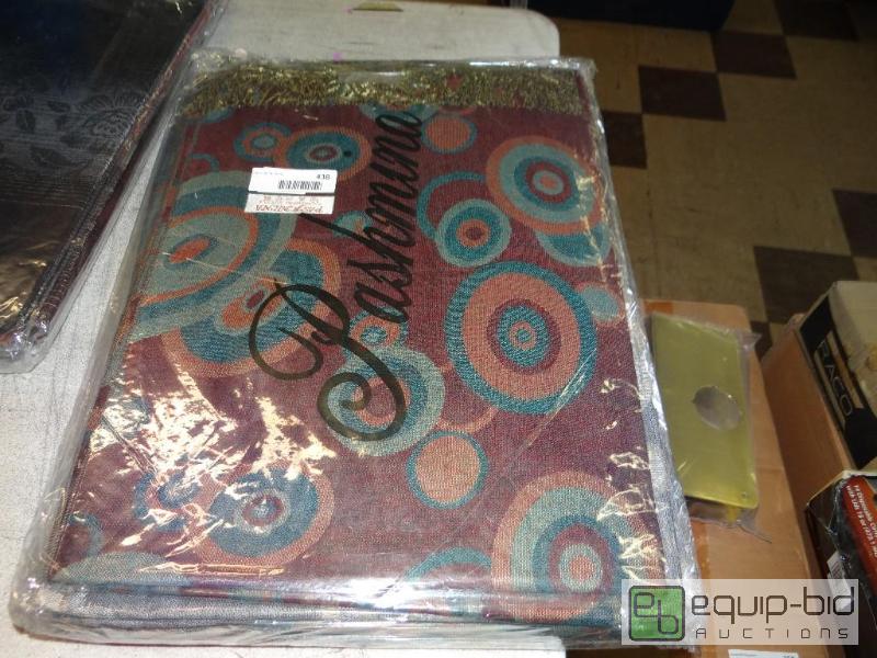 lot 438 image: Lot of 12 new table runners....