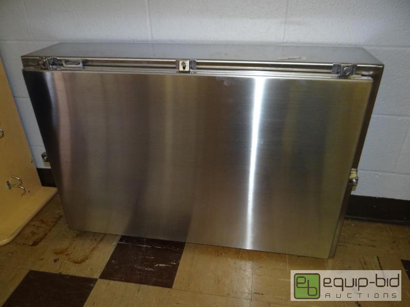 lot 449 image: Hoffman stainless steel wall mount enclosure....