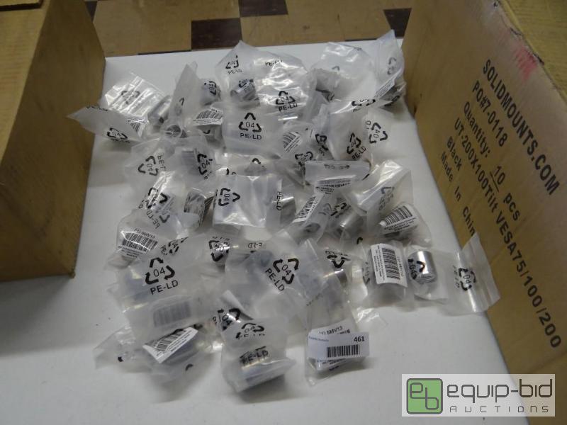 lot 461 image: Large lot of 43 new 21mm sockets....