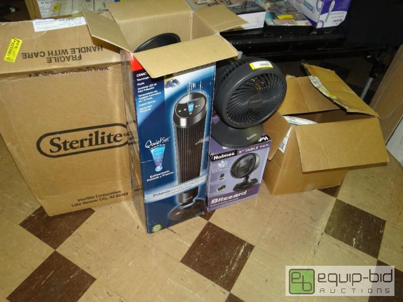 lot 464 image: Lot of 5 fans. Untested....