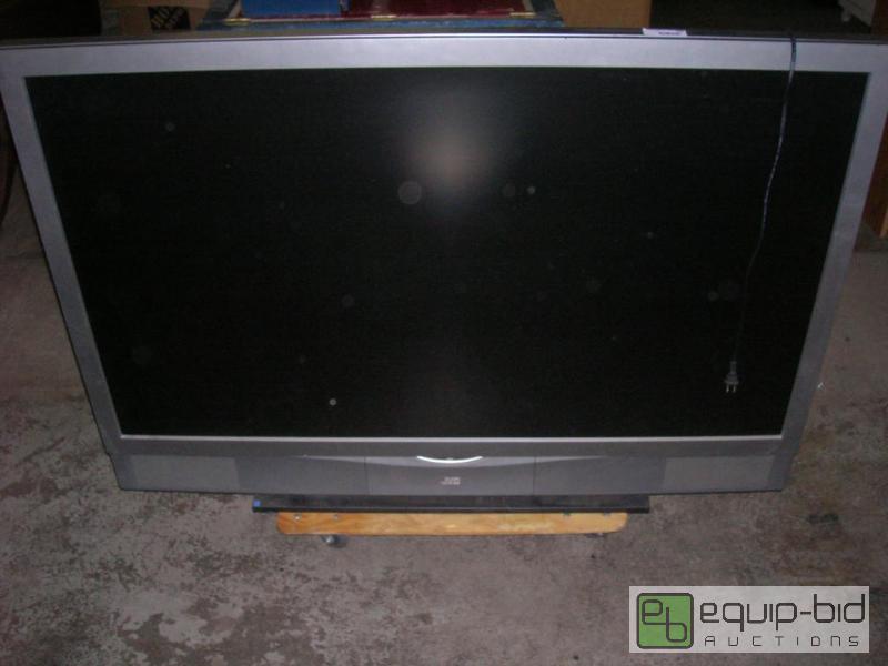 lot 673 image: JVC 60 TV Model HD-61Z456