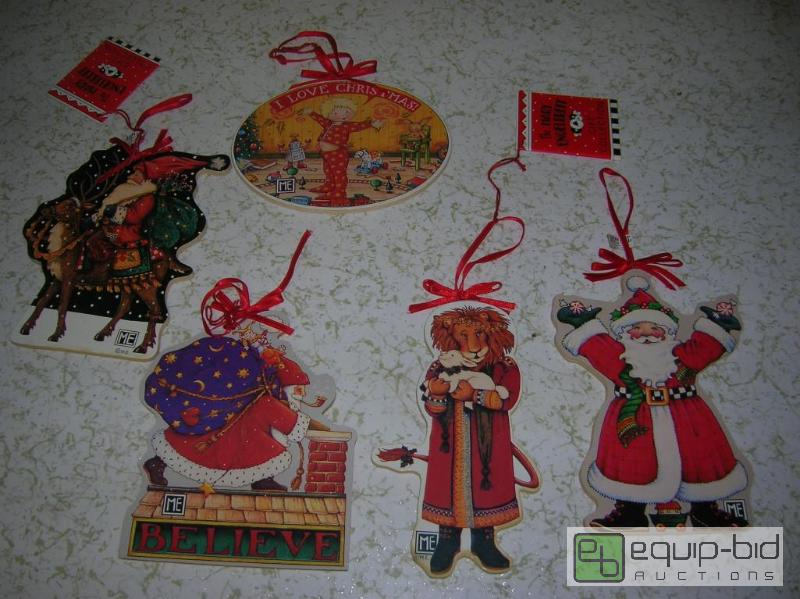 lot 810 image: Lot of 5 Mary Engelbreit Collection Wood Ornament
