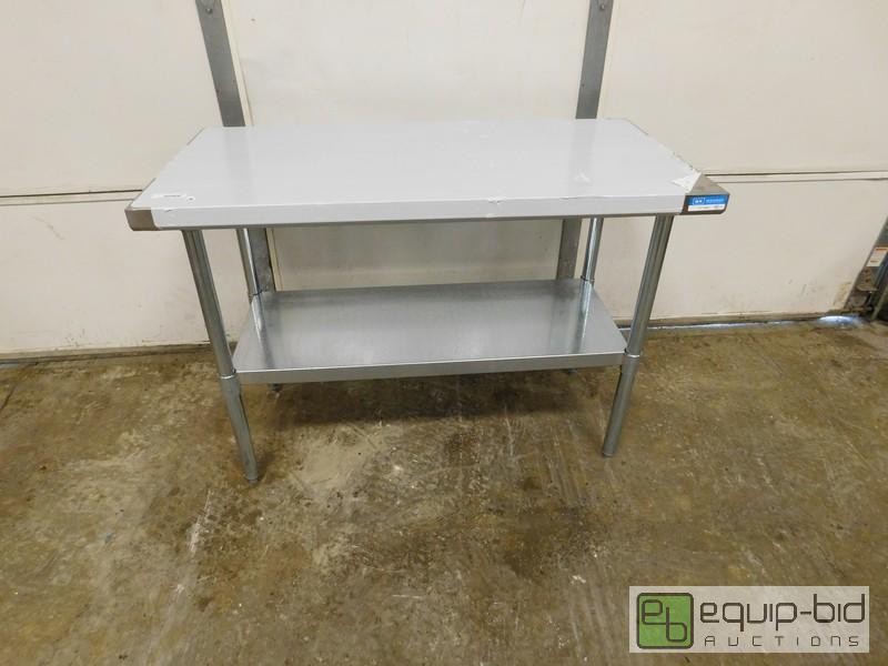 lot 435 image: New Scratch And Dent Stainless Steel Table With Undershelf
