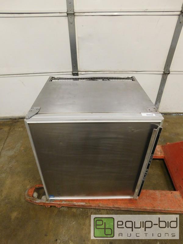 lot 474 image: Silver King Cooler