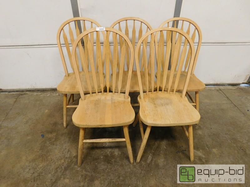 lot 480 image: Lot Of 5 Oak Dining Room Chairs