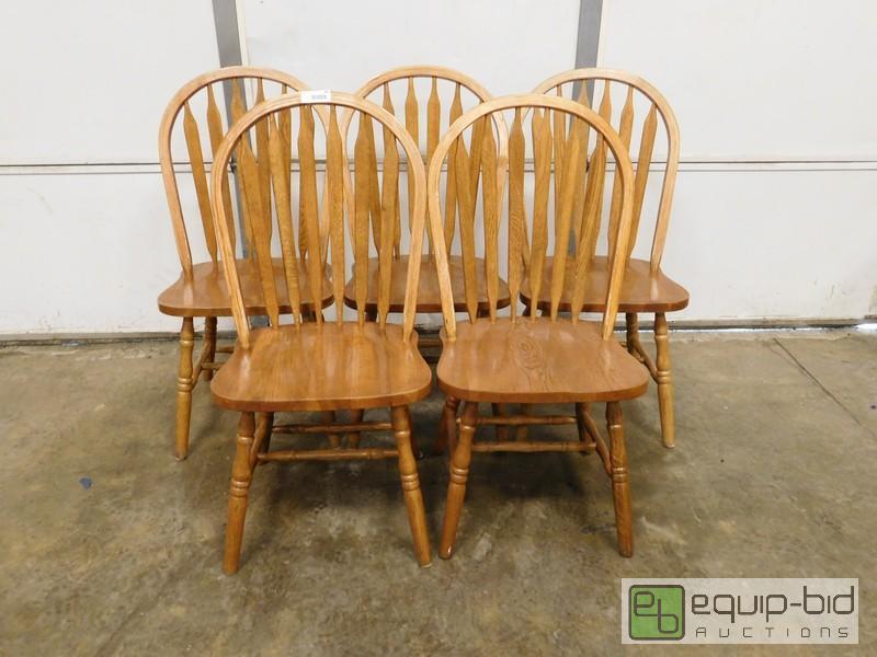 lot 481 image: Lot Of 5 Oak Dining Room Chairs