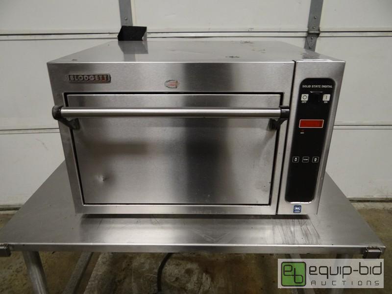 lot 502 image: Blodgett Counter Top Pizza Oven