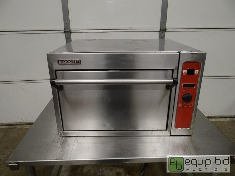 lot 503 image: Blodgett Counter Top Pizza Oven