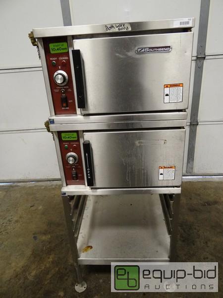 lot 512 image: Southbend Double Stack Steamer