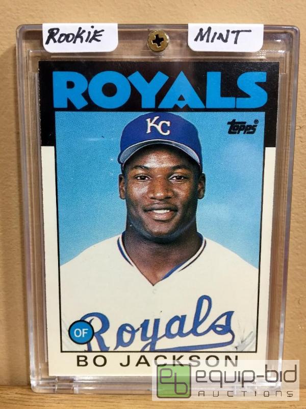 lot 1033 image: BO JACKSON 1986 TOPPS ROOKIE CARD - MINT CONDITION - ONE OF BOS RAREST ROOKIE CARDS EVER PRODUCED