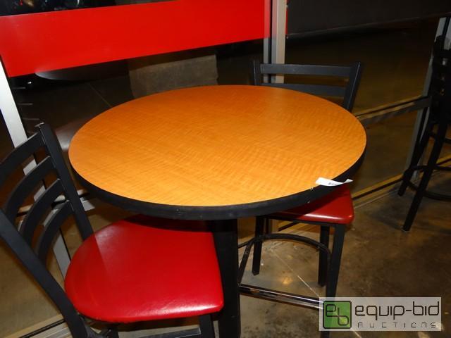 lot 548 image: Faux Maple Top Bar Height Table With Iron Base