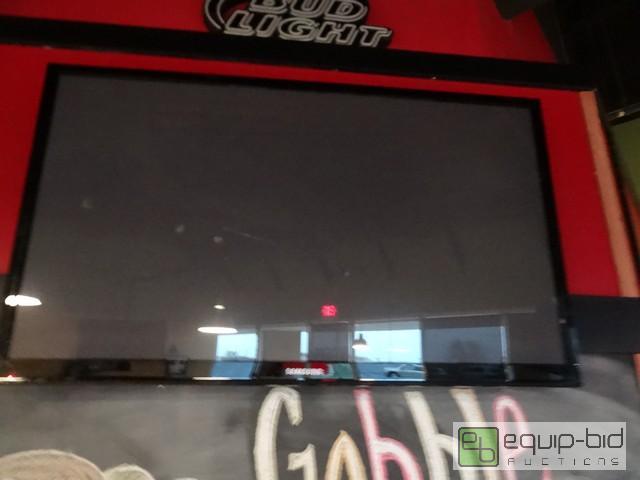 lot 580 image: Samsung 50 Inch Flat Screen TV