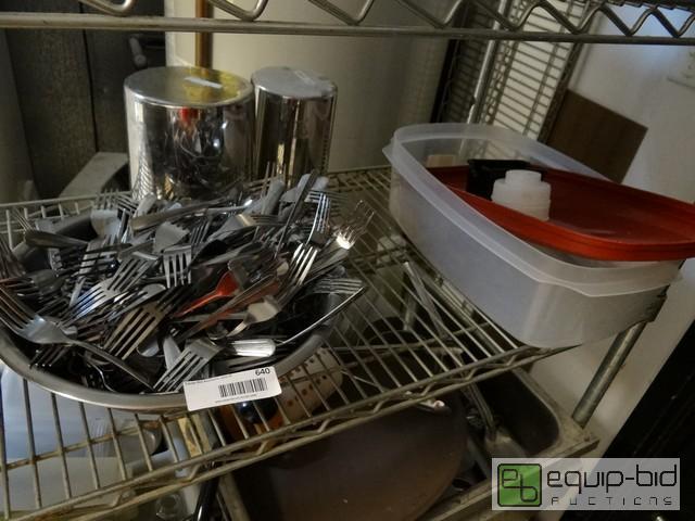 lot 640 image: Lot Of Silverware And Stainless Inserts