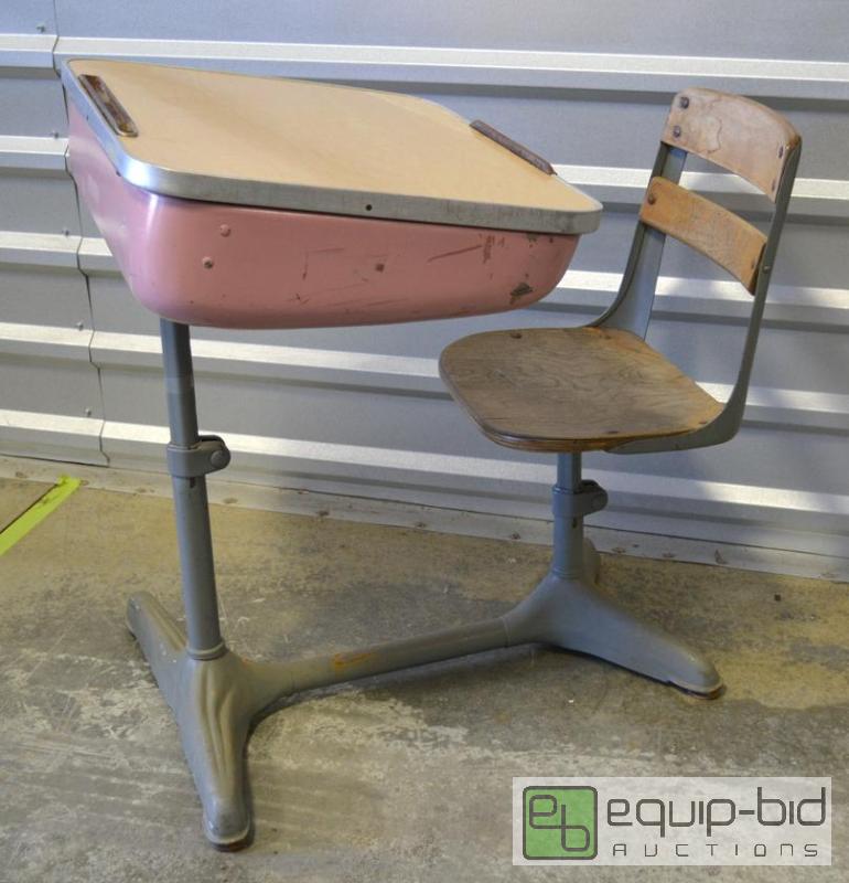 lot 2066 image: c. 1950 School Desk