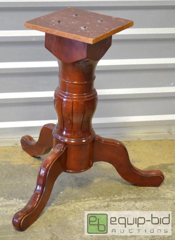 lot 5022 image: Table Base A