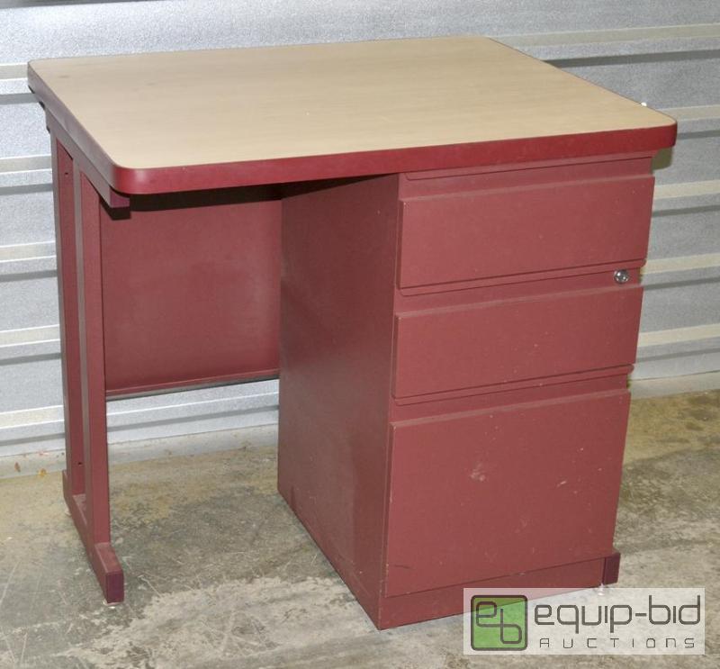 lot 5036 image: Computer Side Table