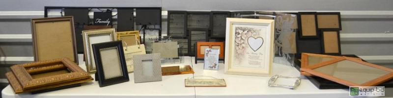 lot 6006 image: Picture Frames
