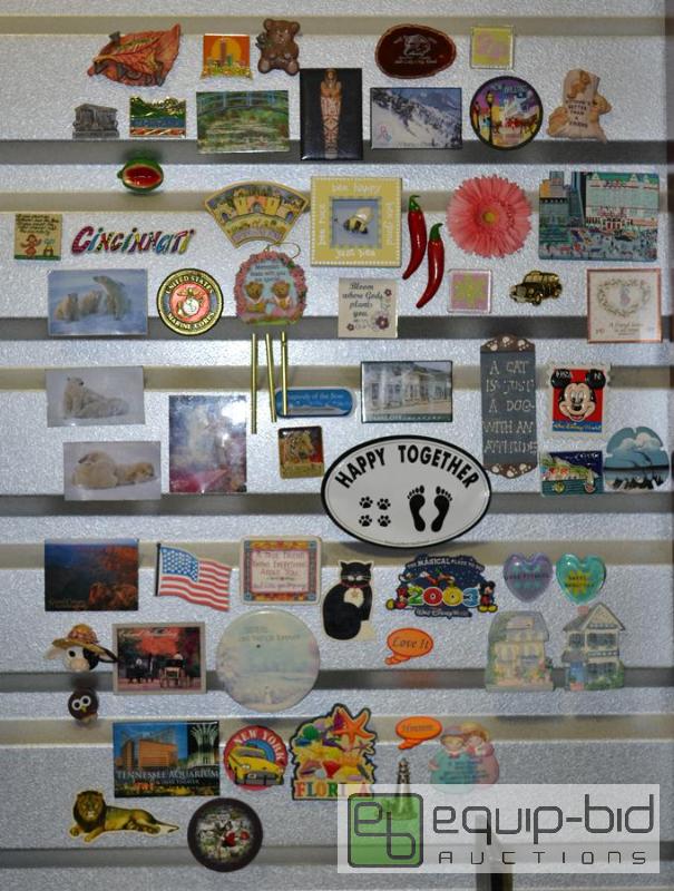lot 6007 image: 75 Magnets, art, animals, travels, all kinds of magnets